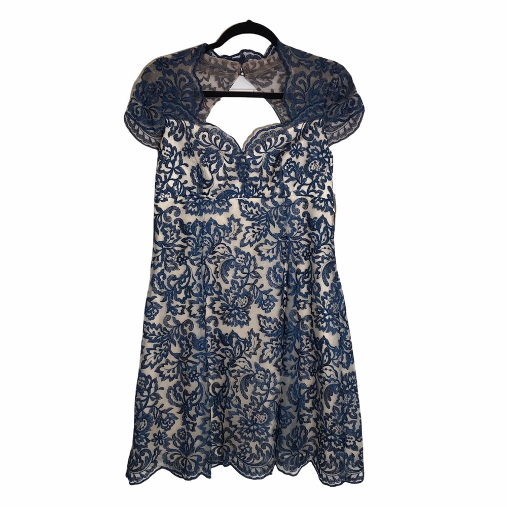 NWT Marchesa Notte Cream Jewel Blue A Line Embroidered Empire Waist Dress 12